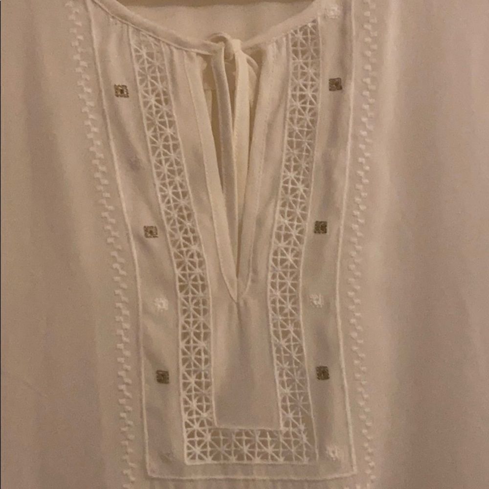 White tunic top  - Picture 3 of 4